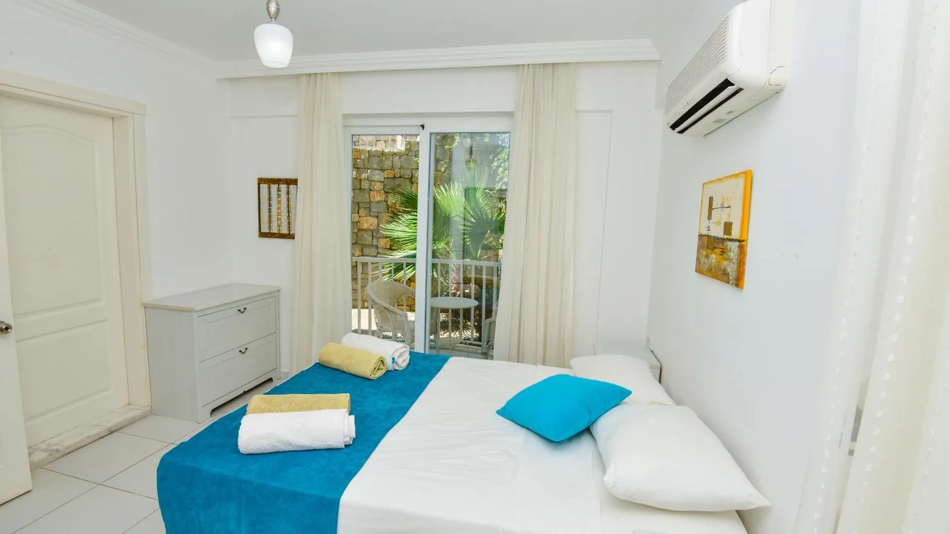 The Royal Links Two Bedroom Apartment オルタジャ