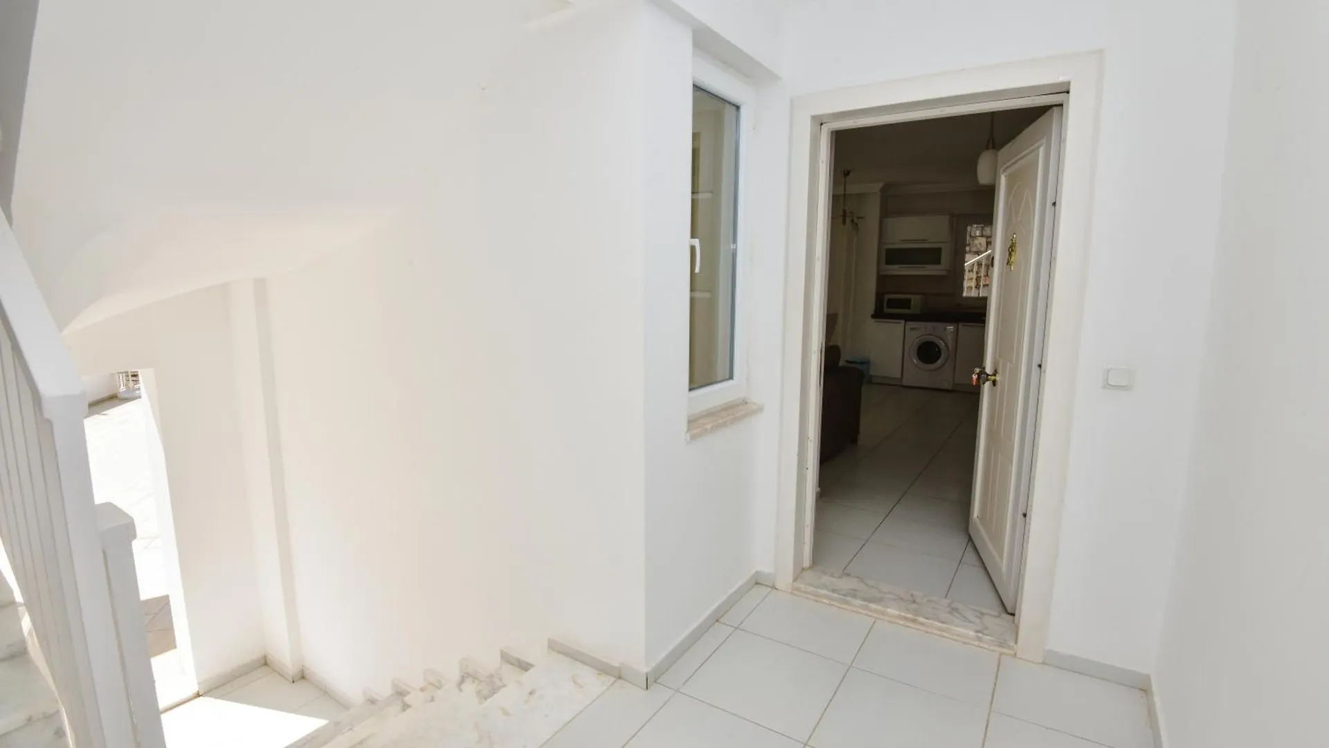 The Royal Links Two Bedroom Apartment オルタジャ