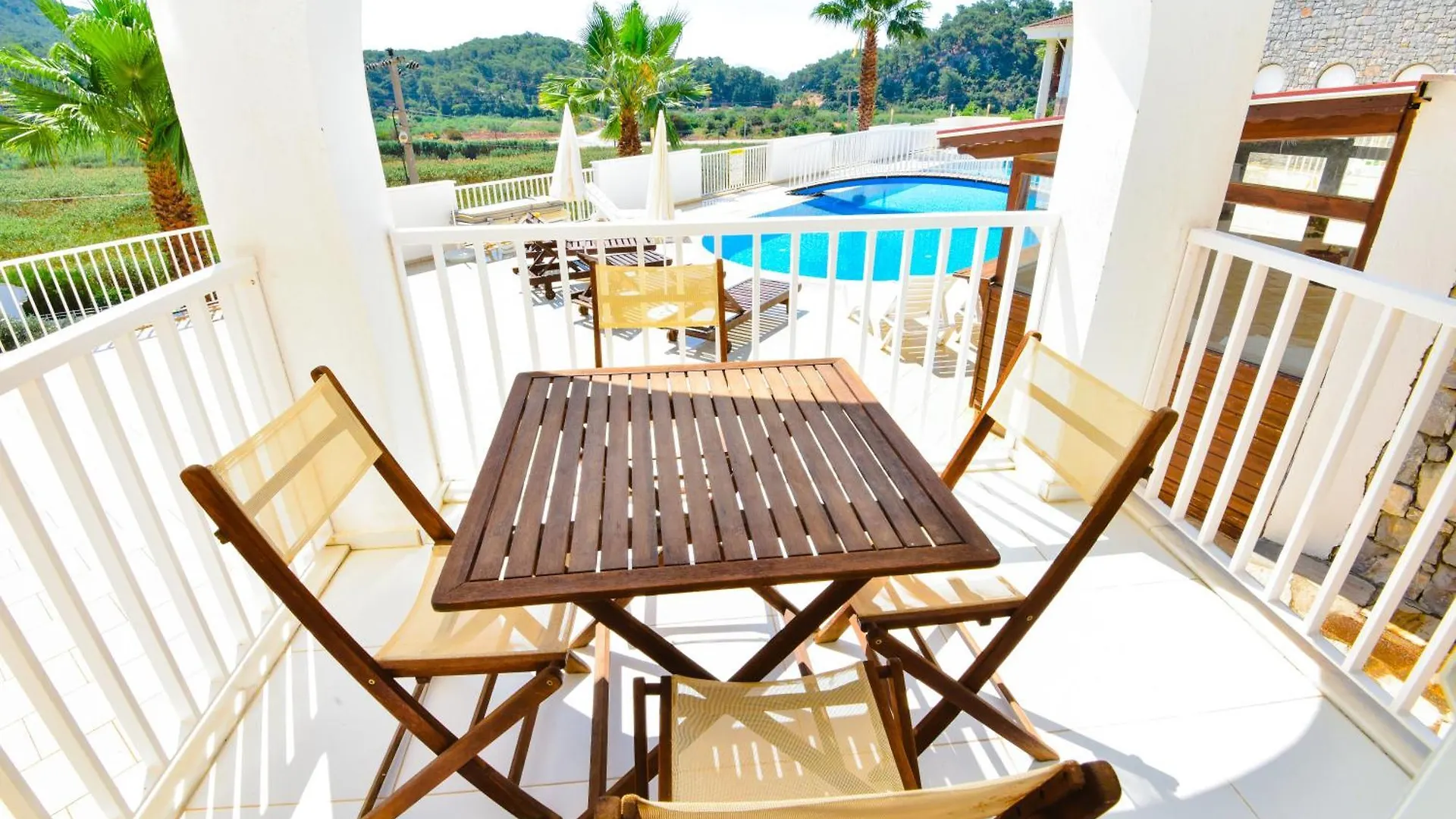 The Royal Links Two Bedroom Apartment オルタジャ